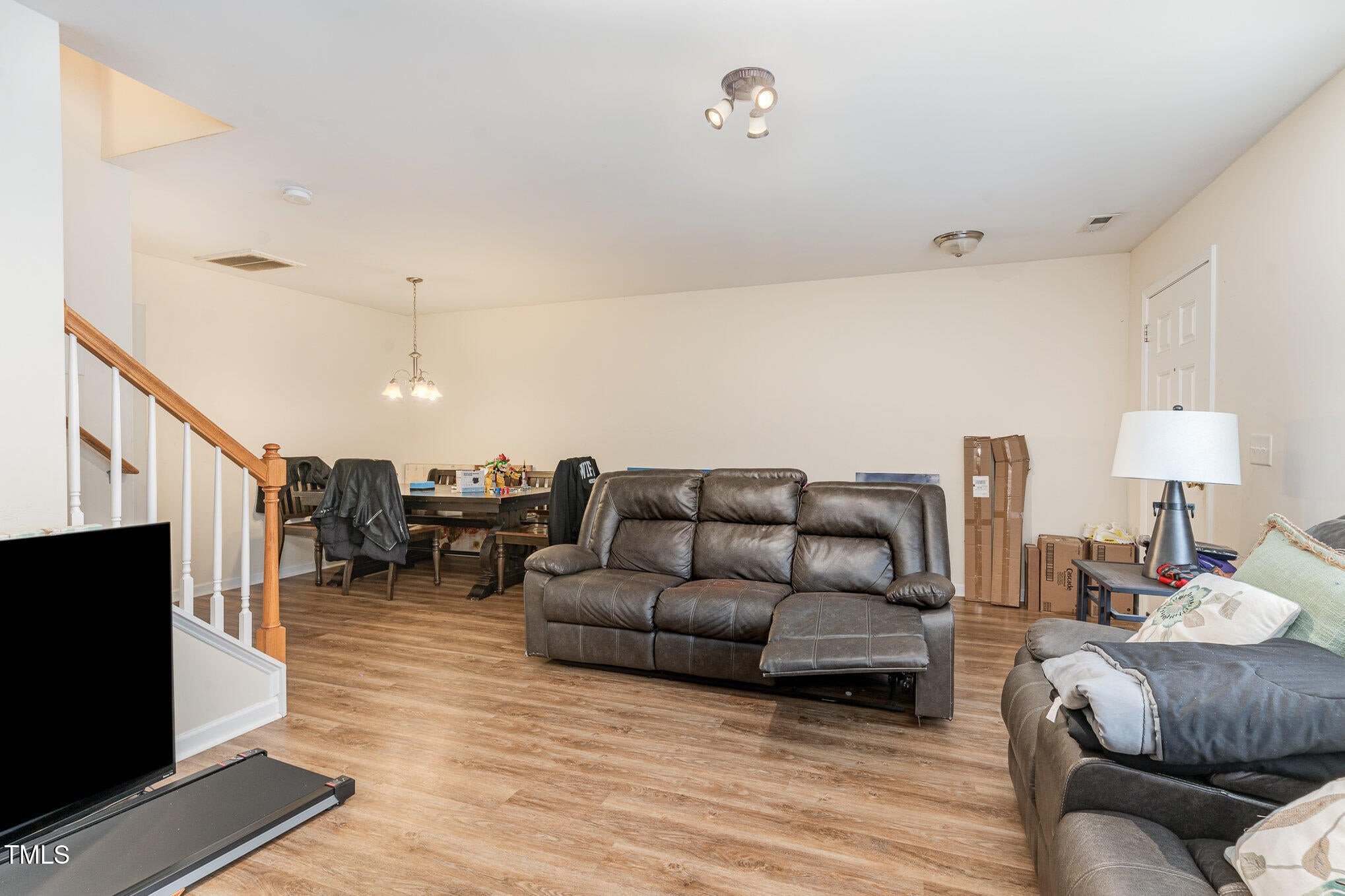 7820 Averette Field Drive