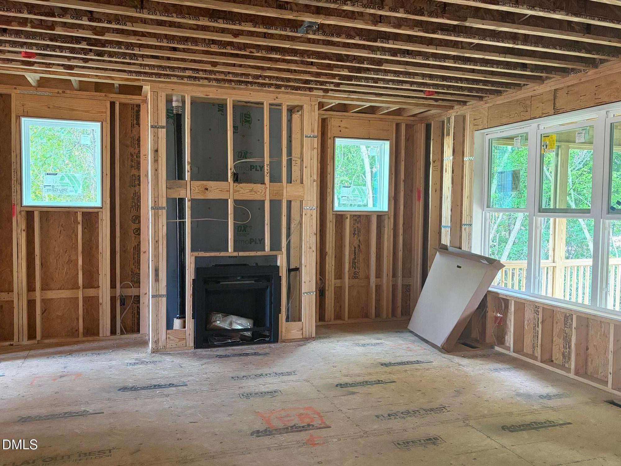 737 W Holly Springs Road