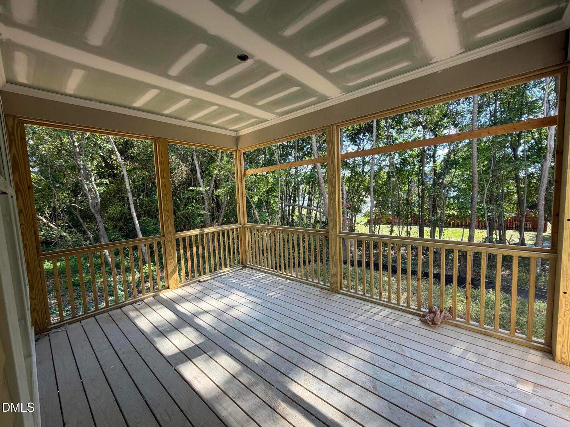 737 W Holly Springs Road