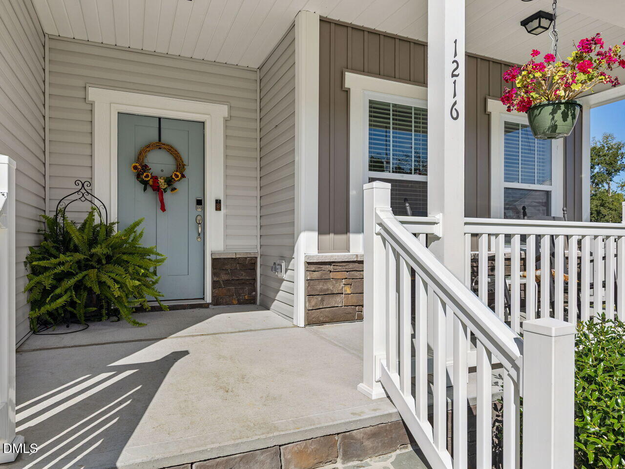 1216 Huffington Oak Drive
