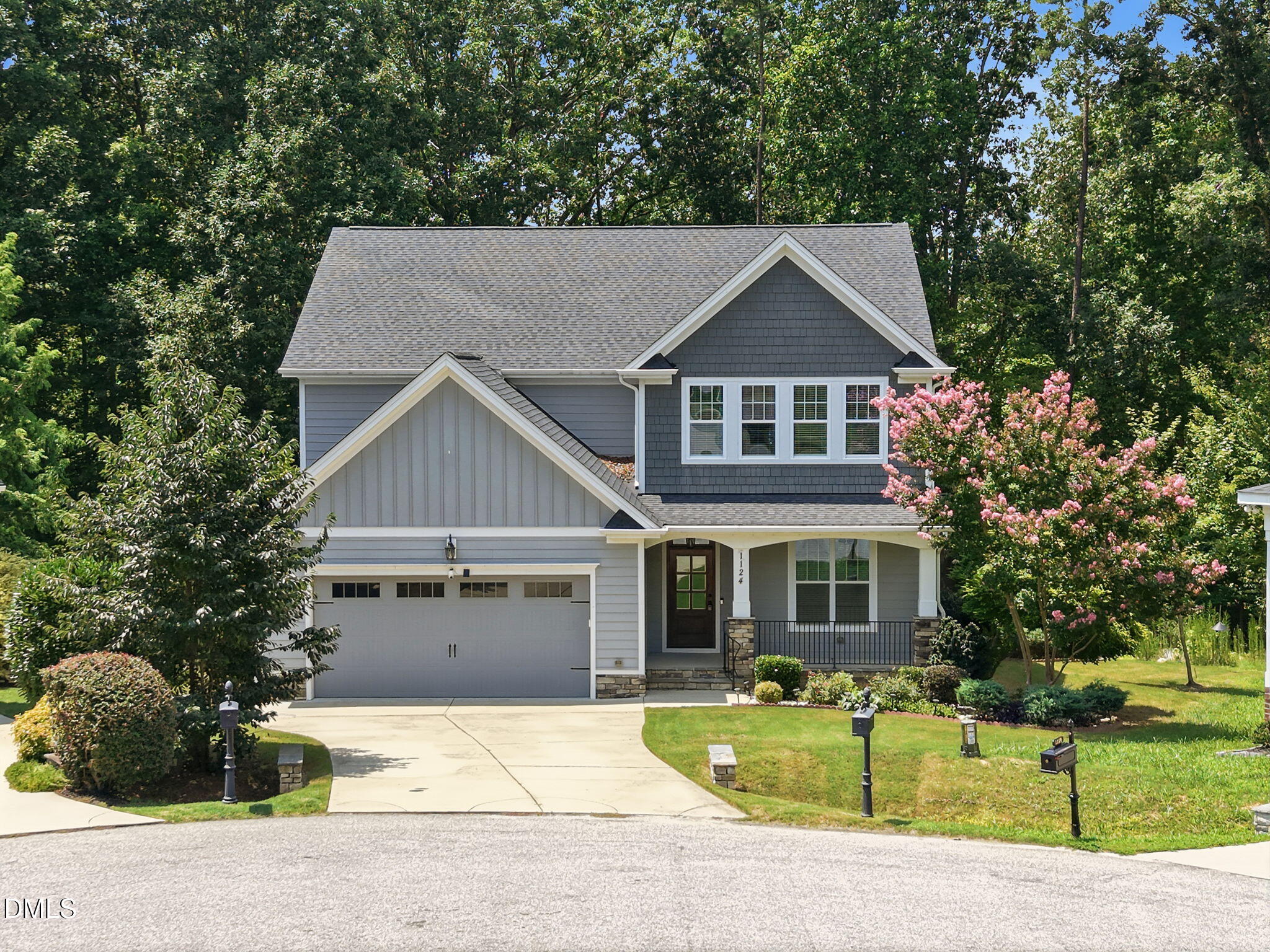 1124 Armsleigh Court