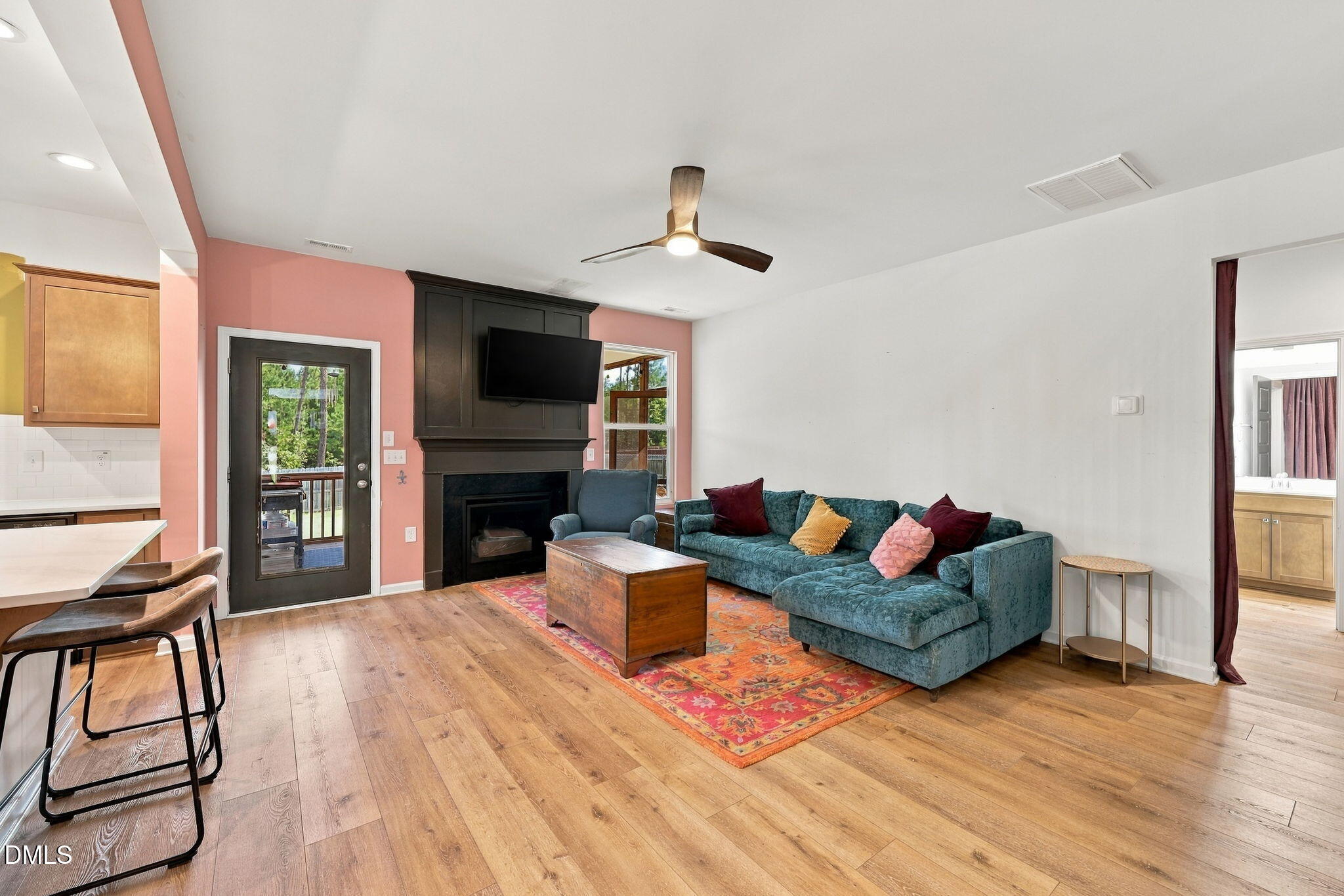 288 Nickleby Way