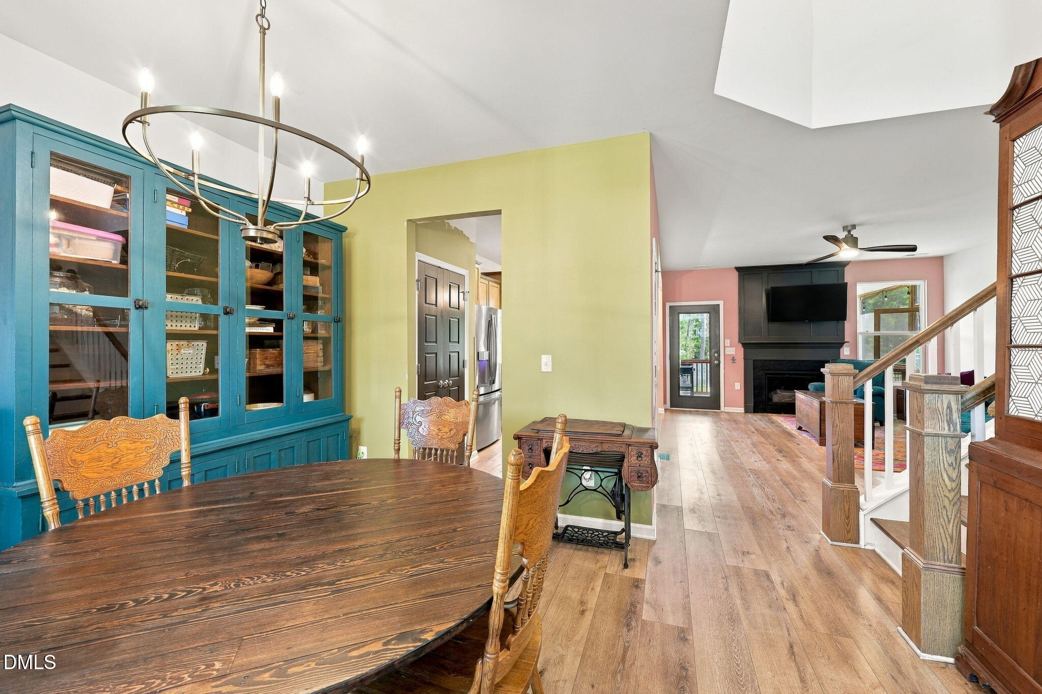288 Nickleby Way