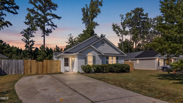 4109 HUNTSMOOR LN, WILSON, NC 27896 - Image 94d6e8d293a7f921edc6fd2d2162ad4a/3166753784