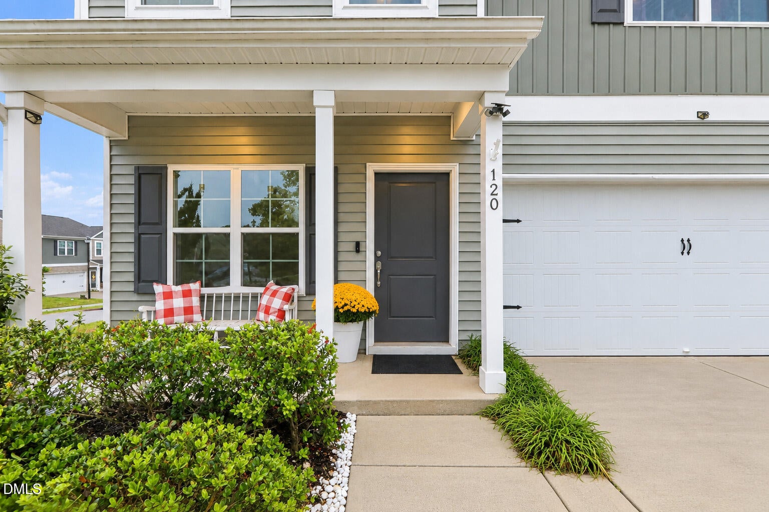 120 Saddle Oaks Lane