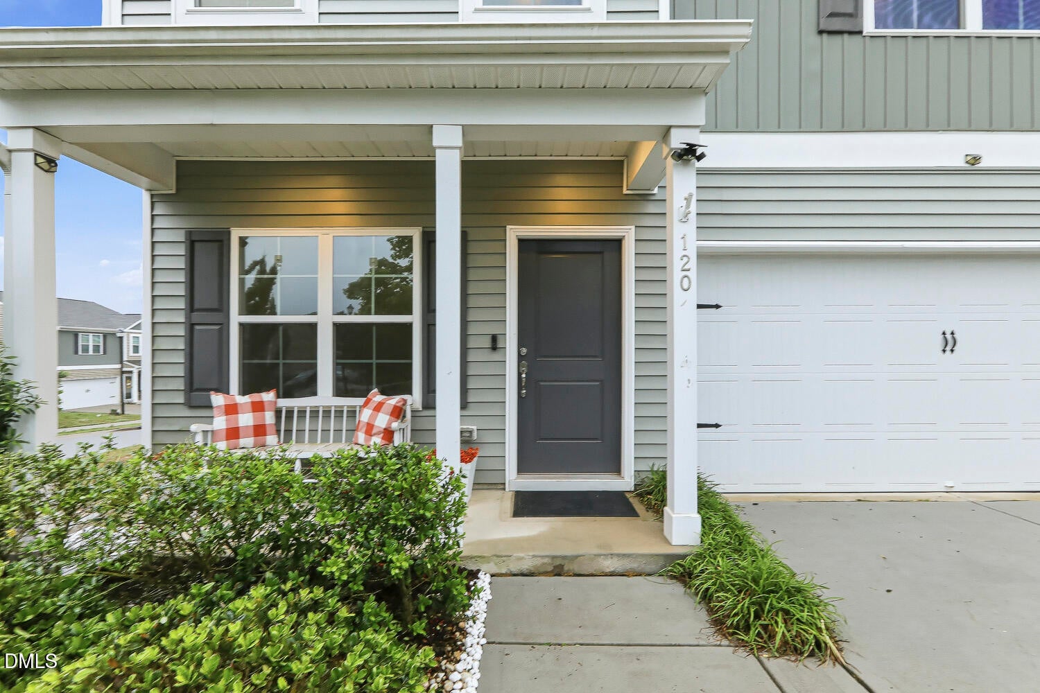 120 Saddle Oaks Lane