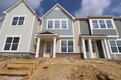 Photo of 3056 Horton Ridge Boulevard, Apex, NC 27502 (MLS # 10190861)