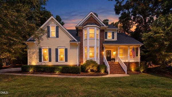 100 LEBLANC CT, CARY, NC 27513 - Image 9636fff800c17883b6b69c6df9da43eb/3112321707