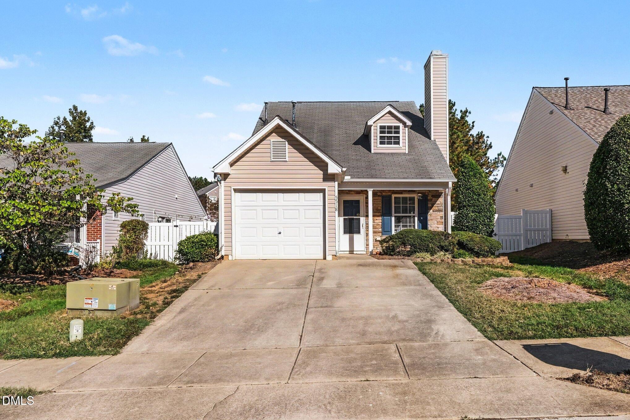 5518 Golden Moss Trail