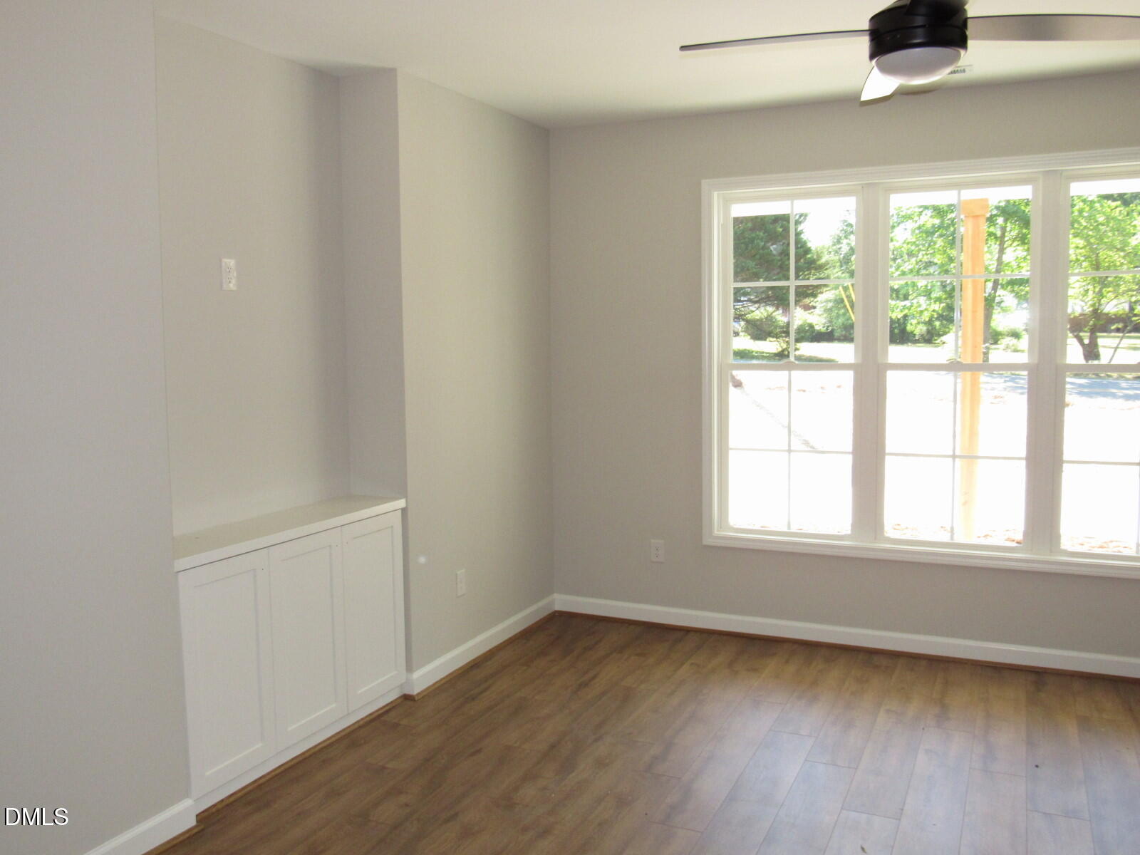 302 S Elm Street
