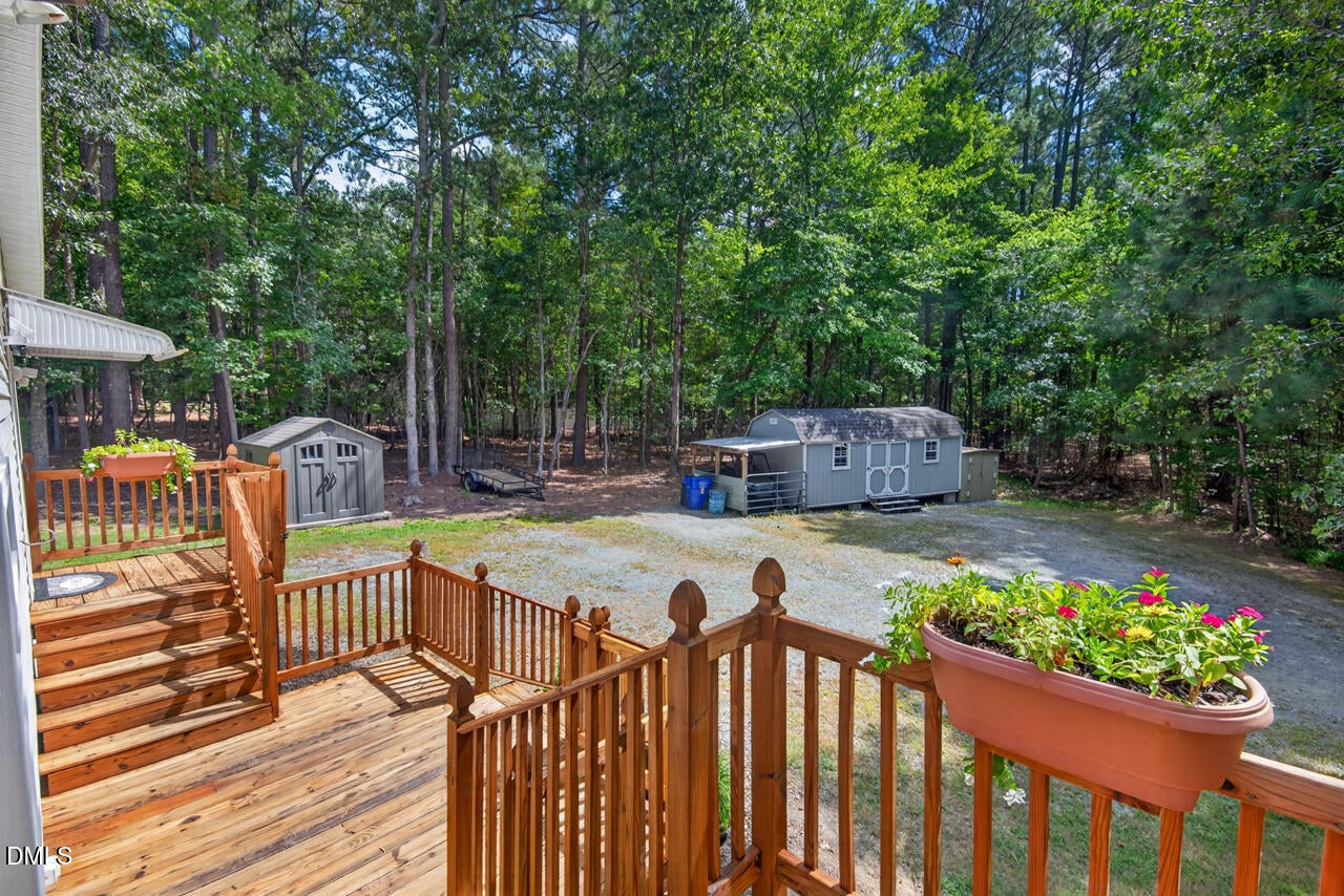 3308 Hawk Ridge Road