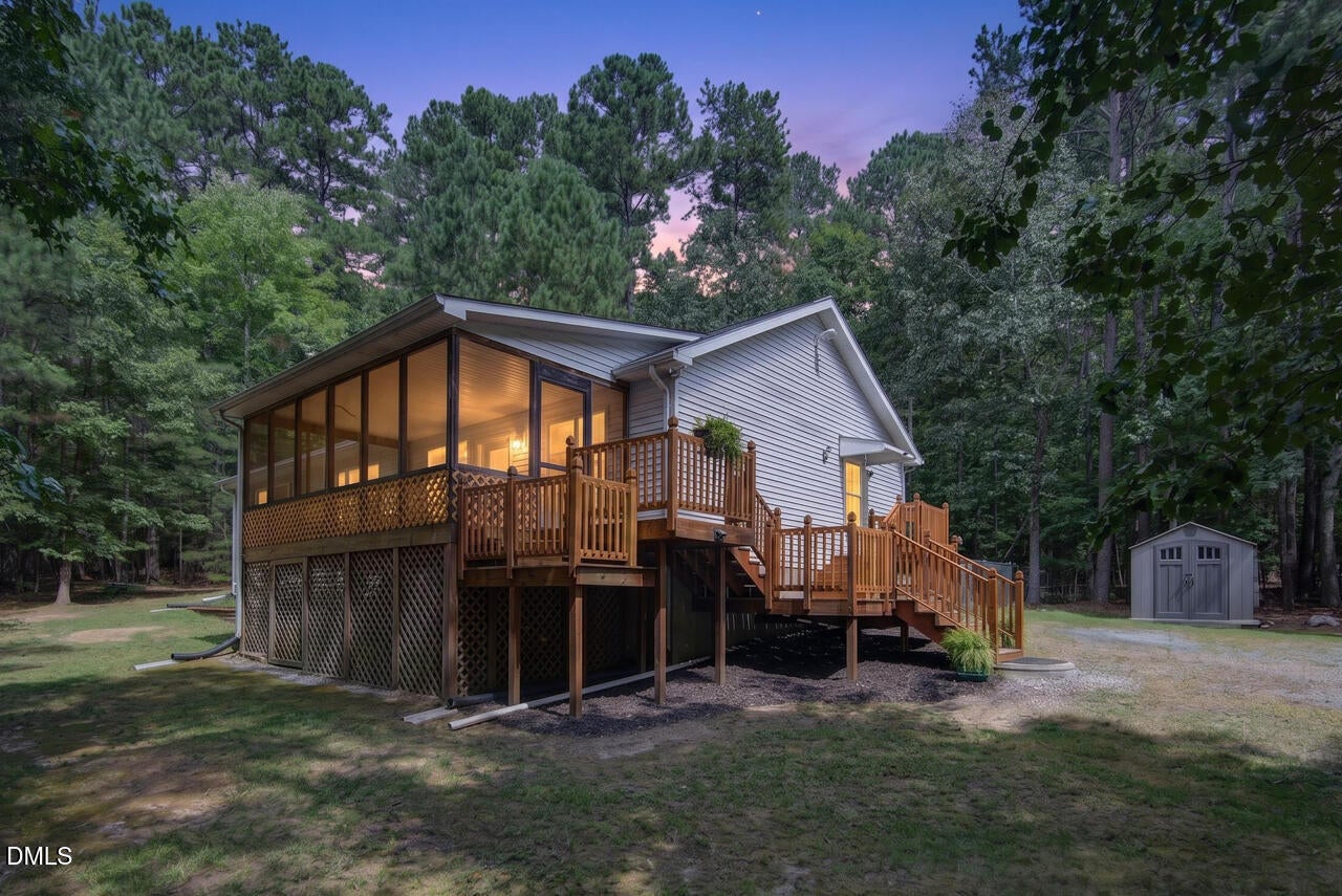 3308 Hawk Ridge Road
