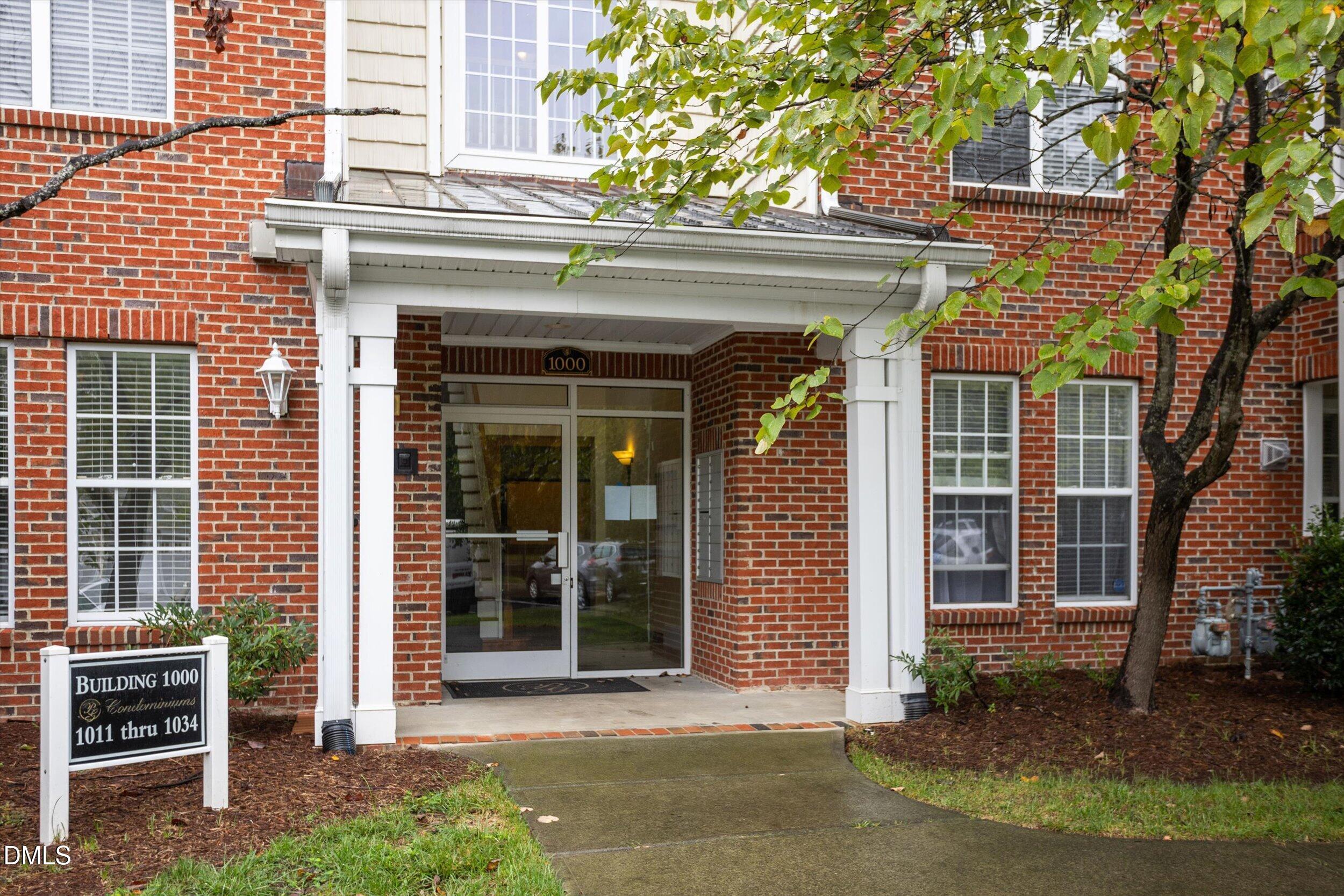 1011 Arborgate Circle