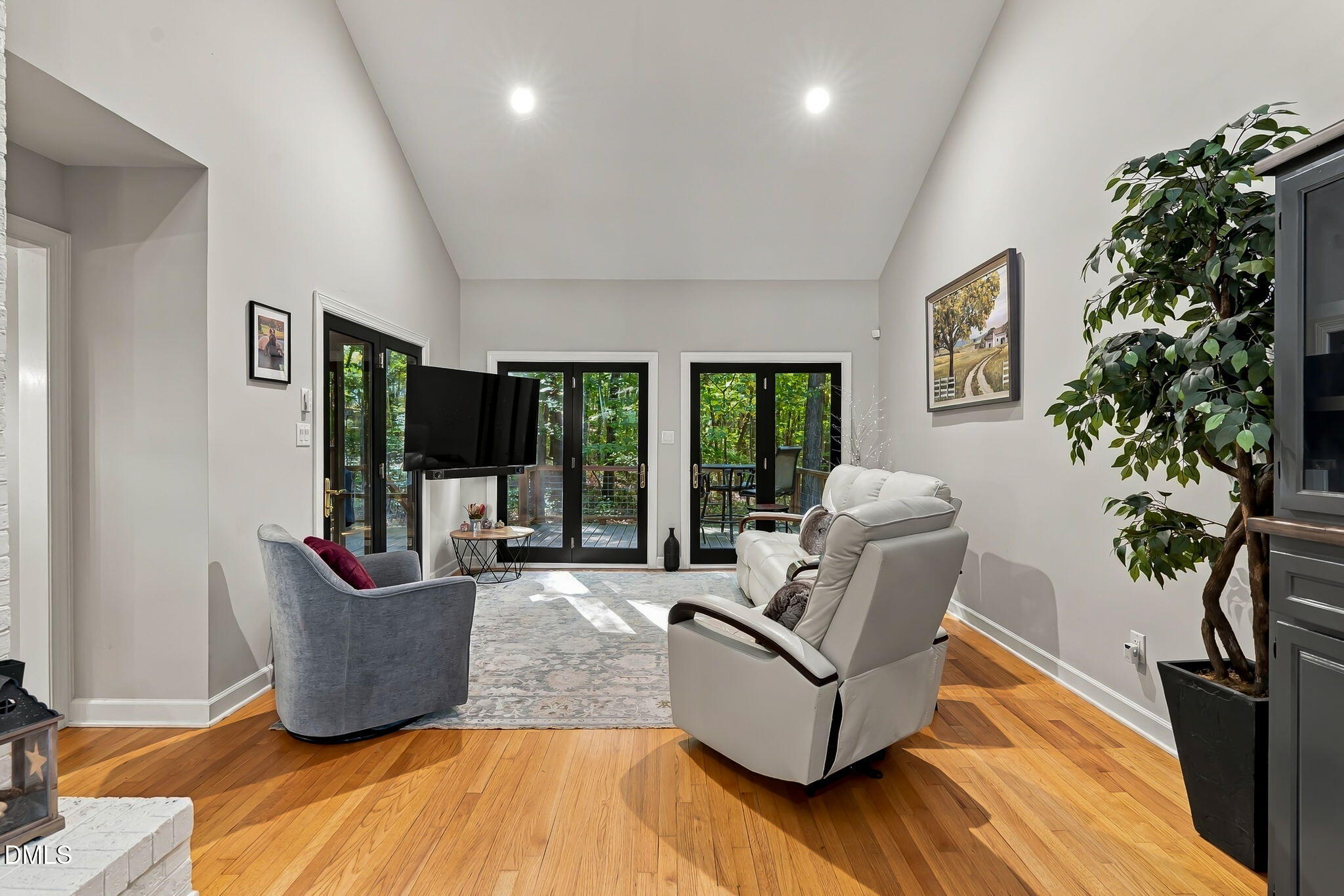 3477 Castle Rock Farm Road