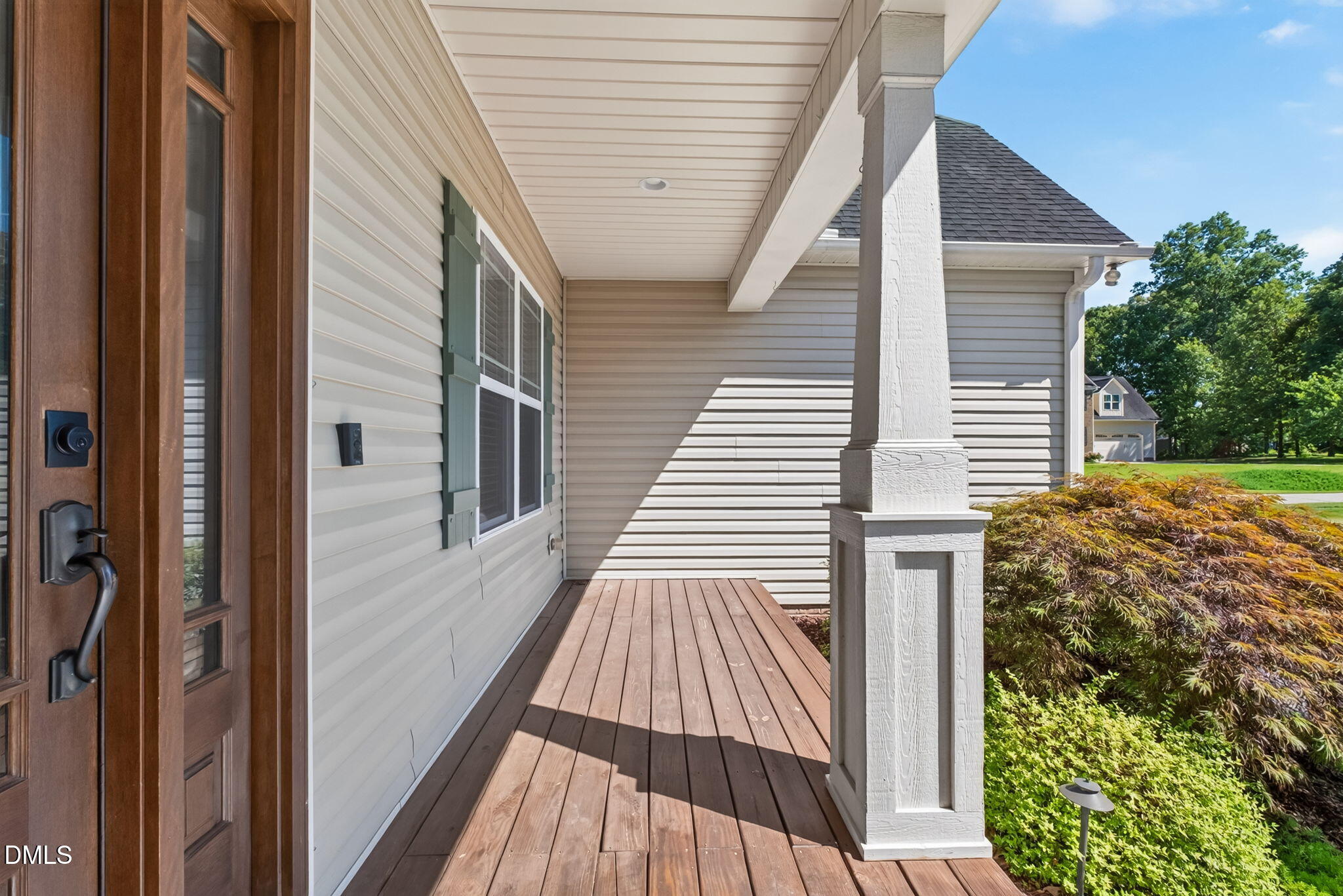 107 Smithsanders Court