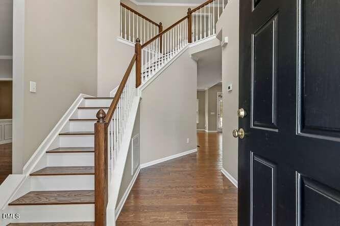 401 Peachtree Point Court