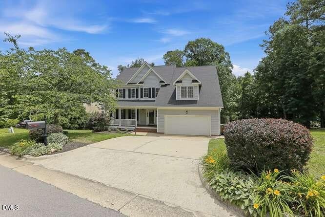401 Peachtree Point Court