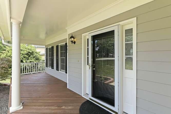 401 Peachtree Point Court