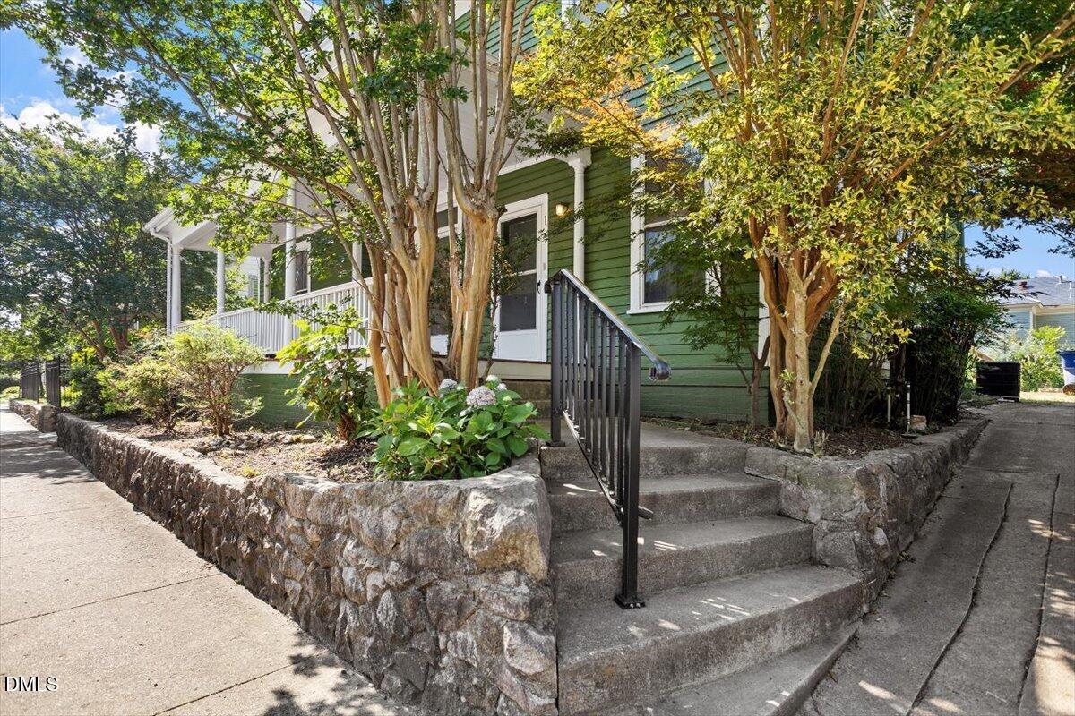 404 E Edenton Street