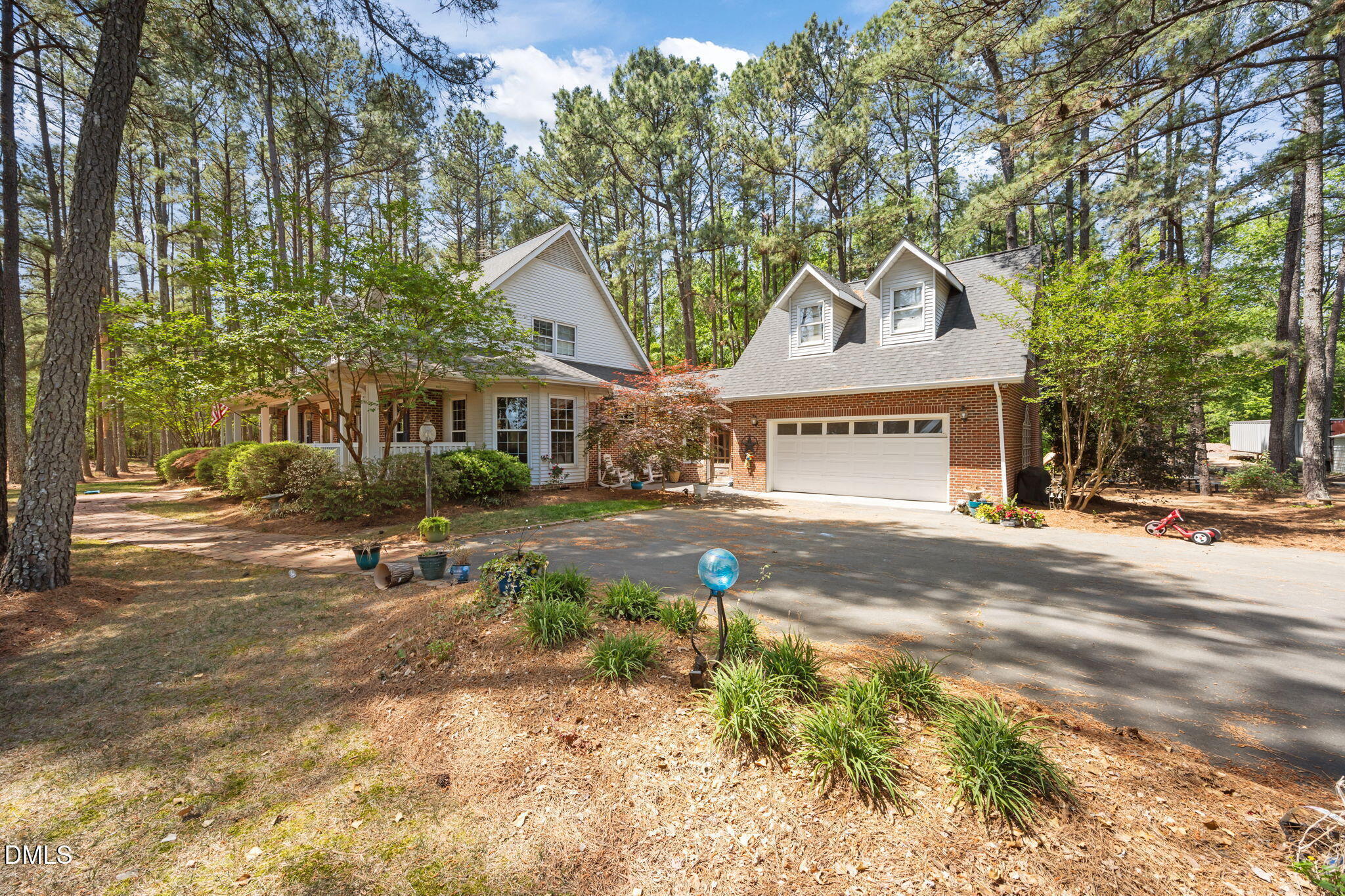 4509 S Highway 15