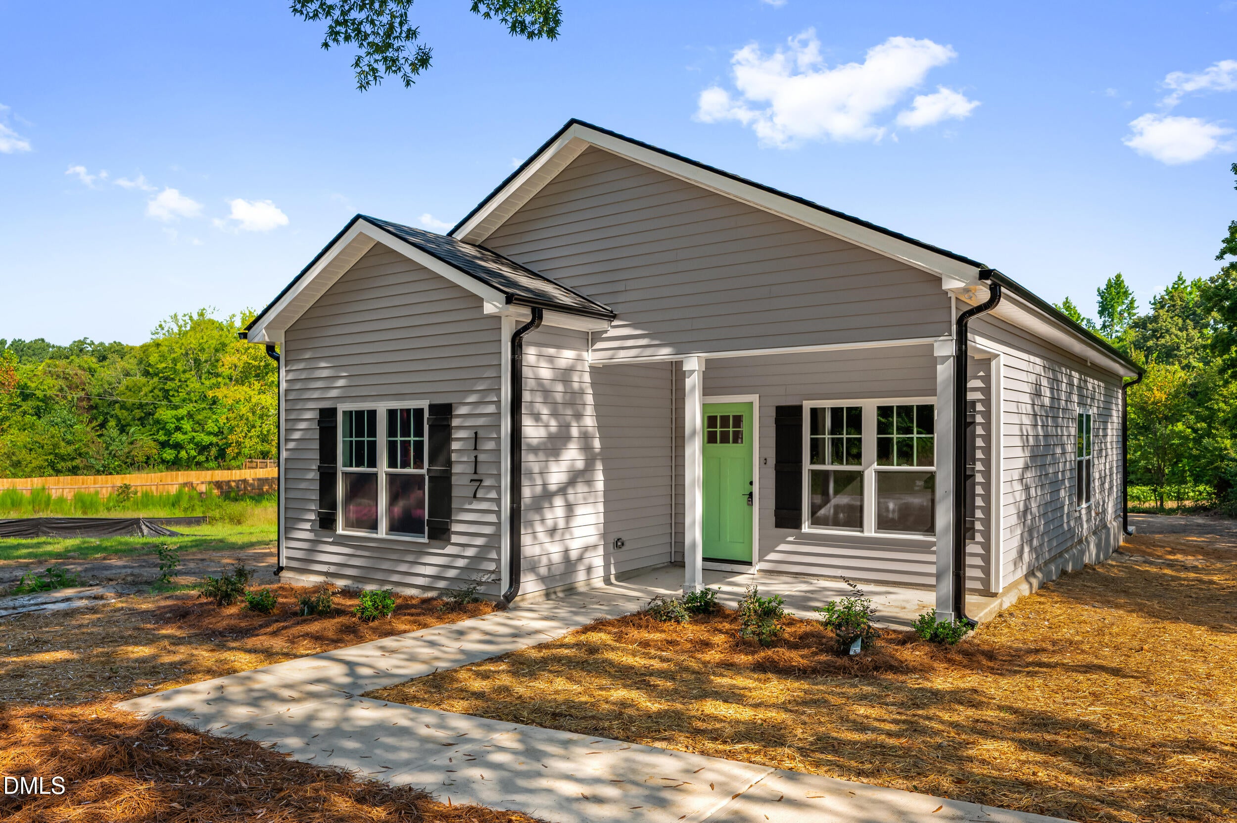 117 Chinaberry Street
