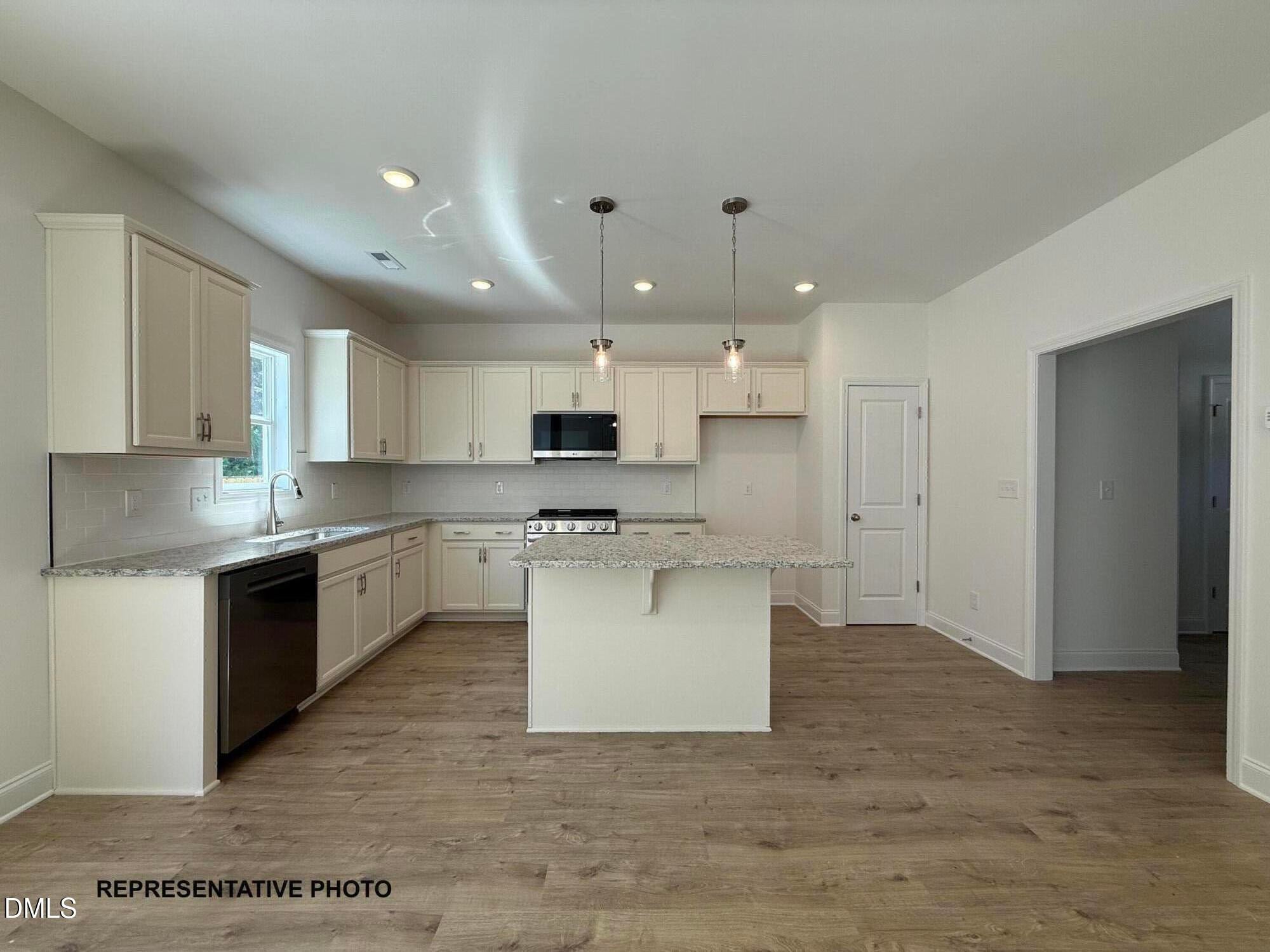 151 Cardovia Way