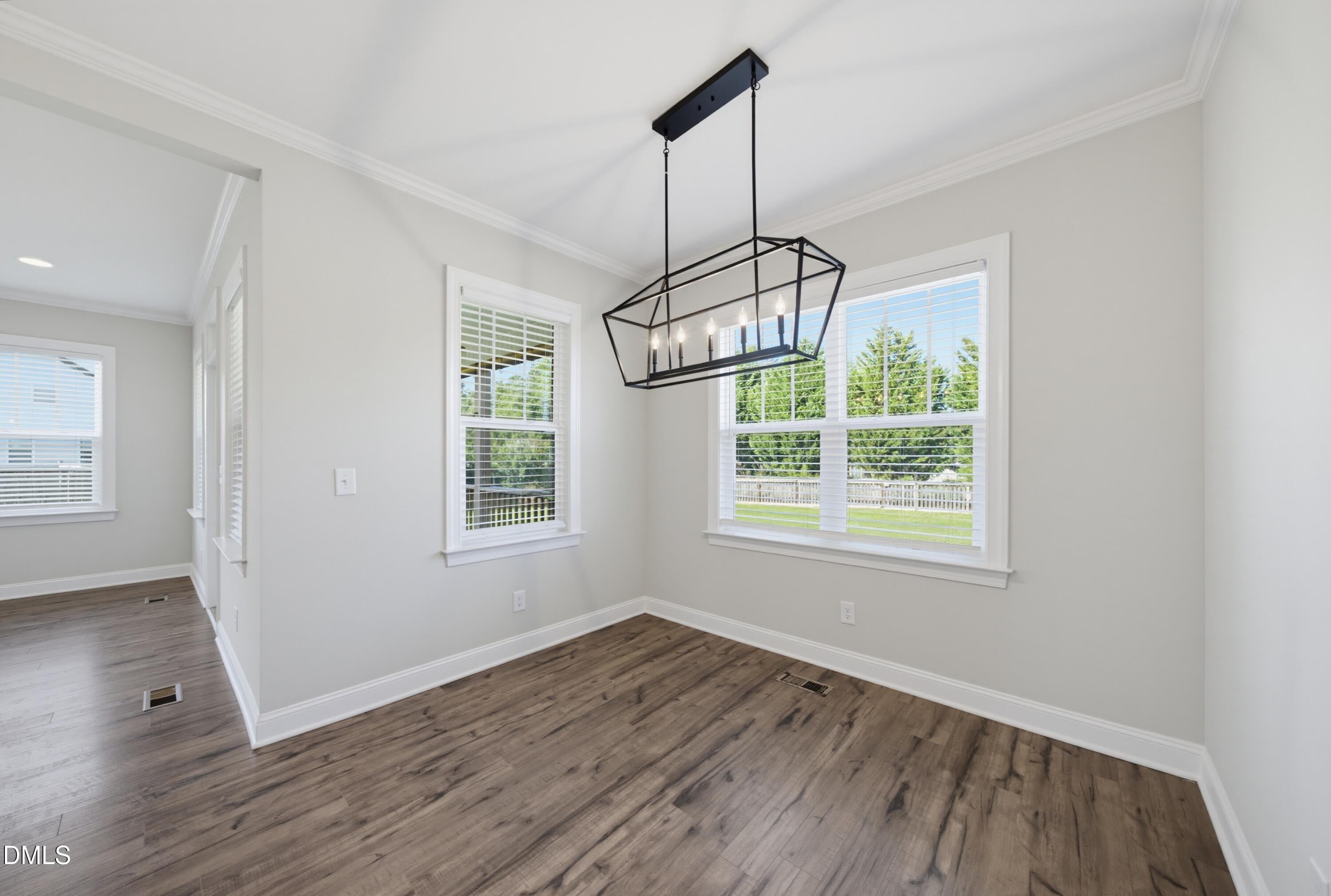 55 Buttonwood Court