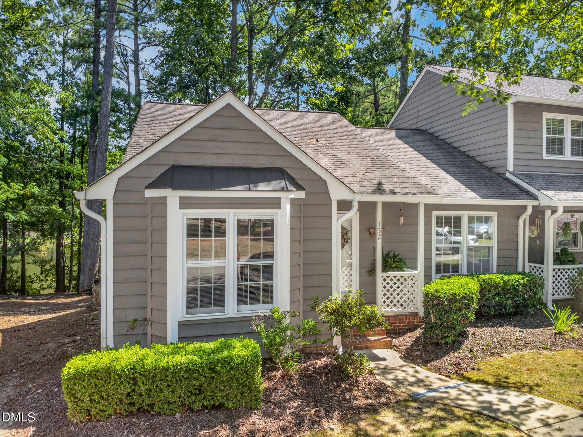 132 Lake Hollow Circle