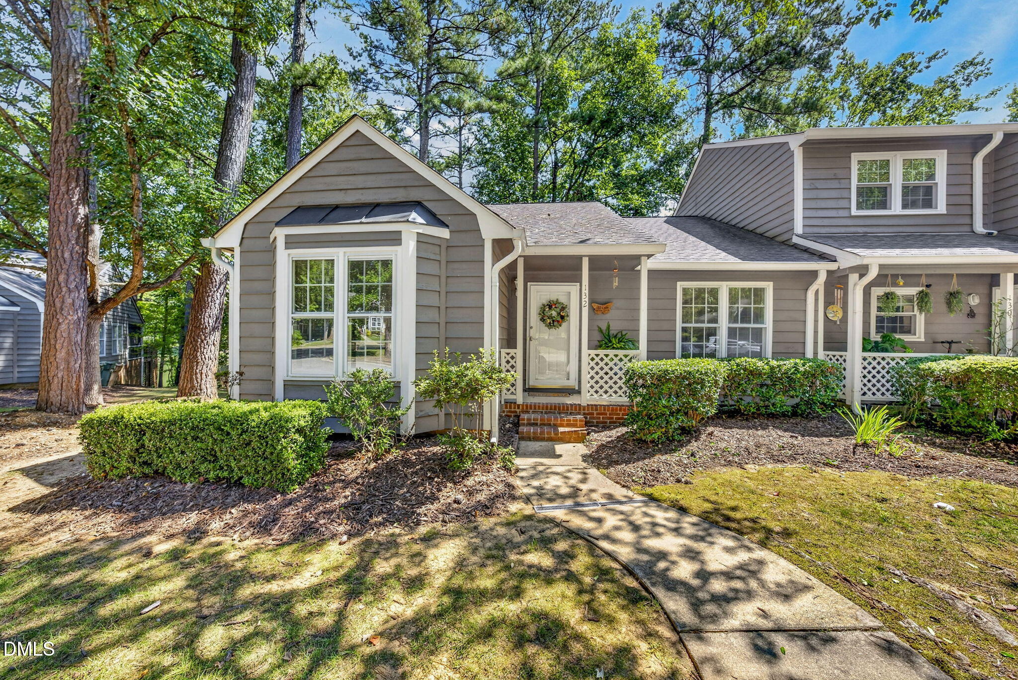 132 Lake Hollow Circle