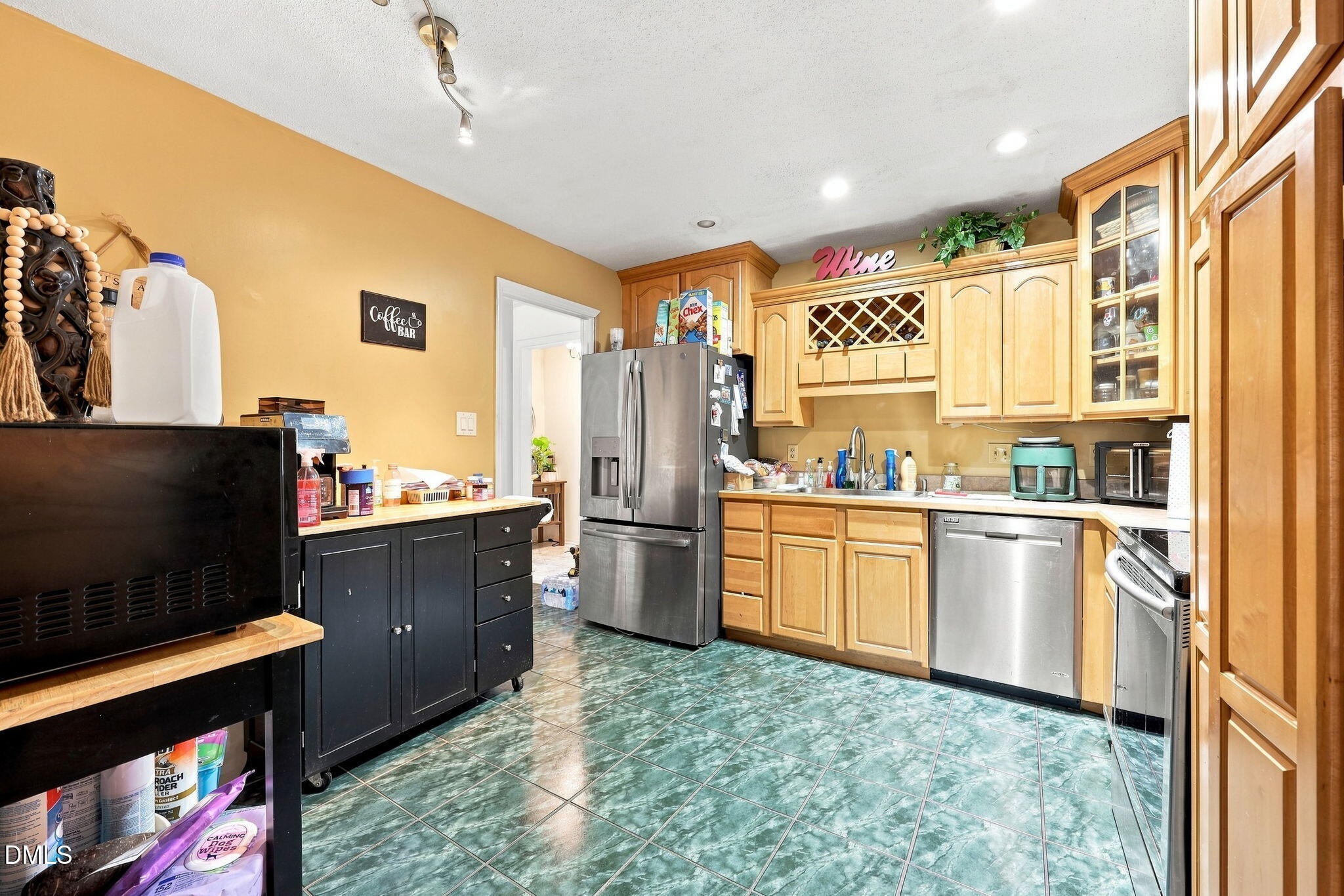 5612 Old Forge Circle