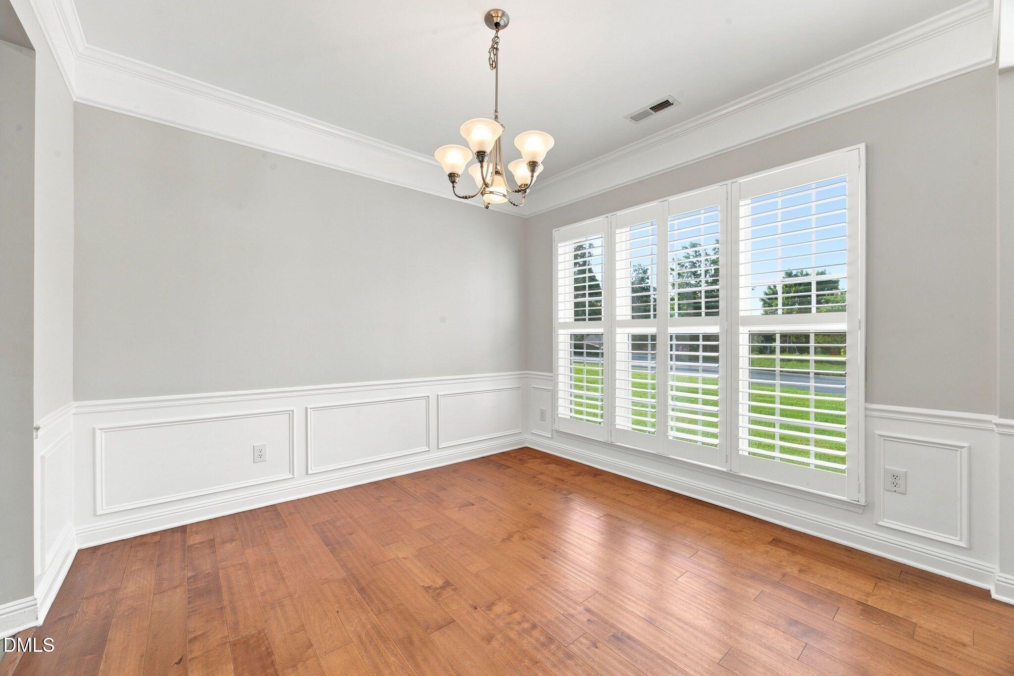 101 Woolard Way