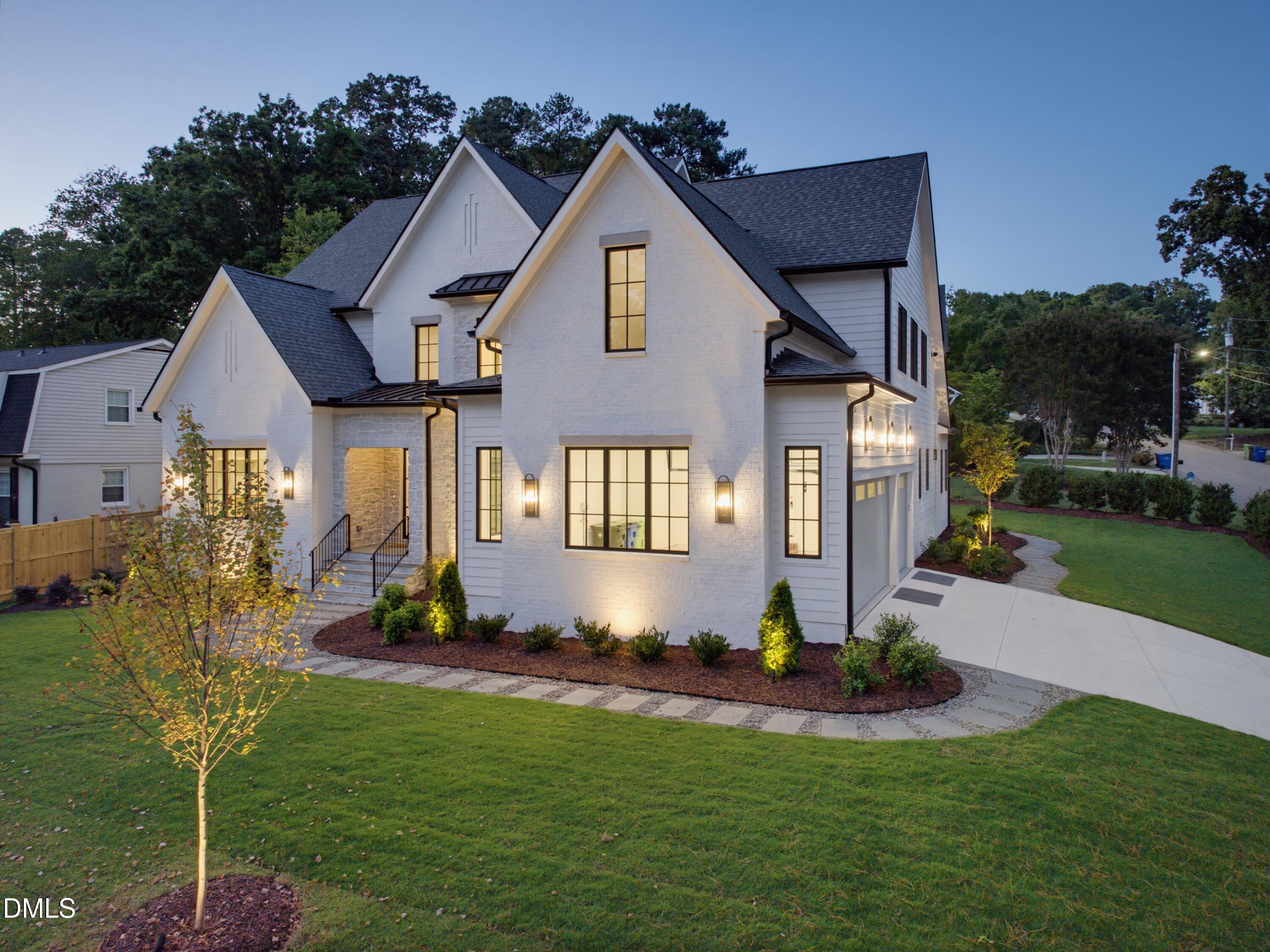 413 Pinecroft Drive