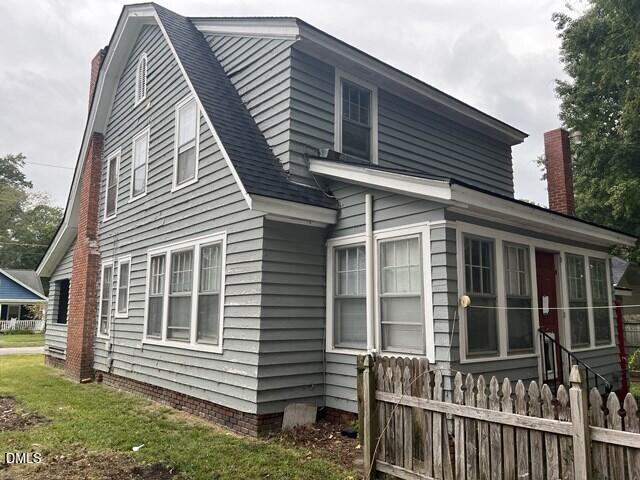 1006 Lee Street N