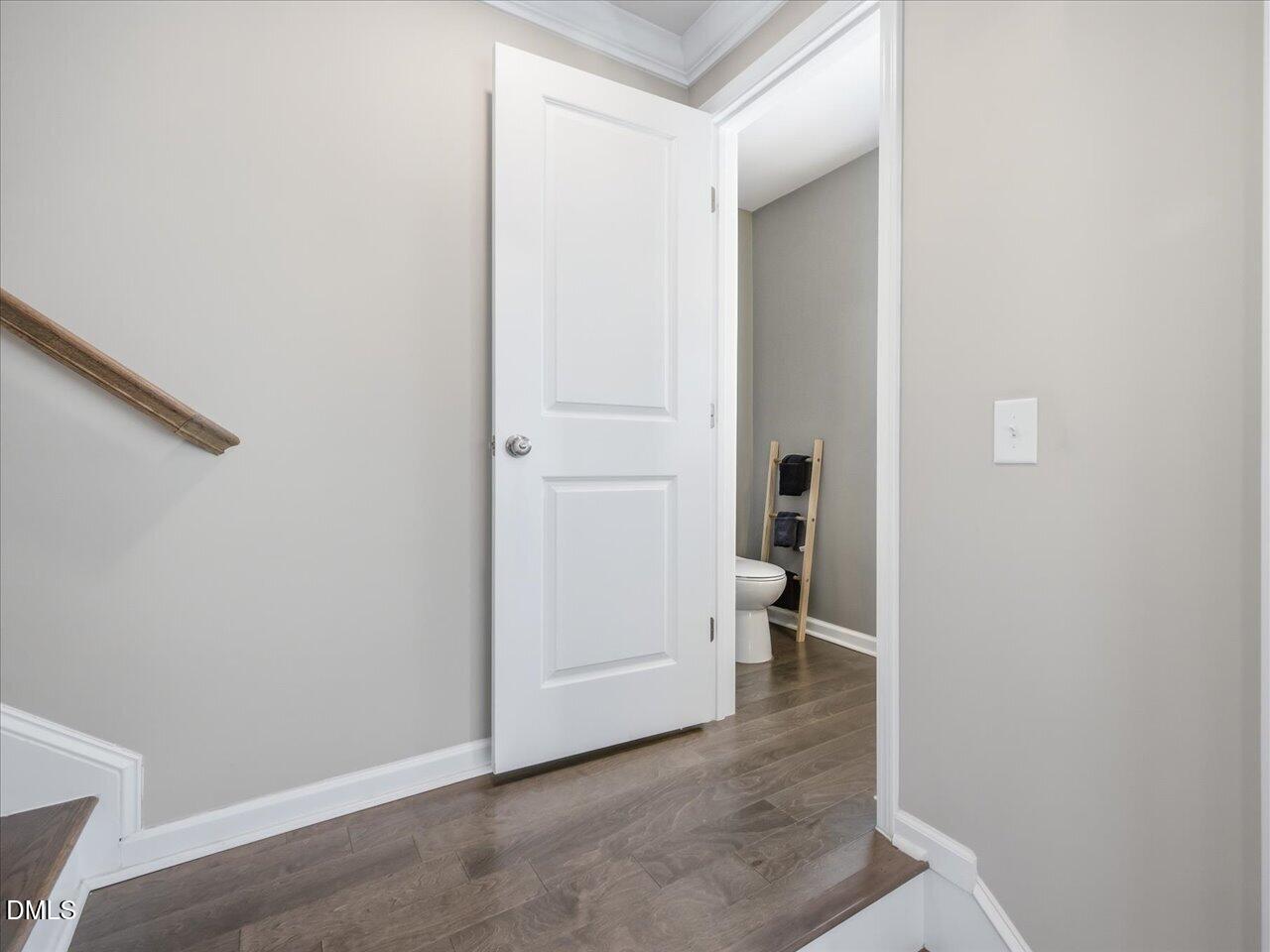 846 Salem Pointe Place