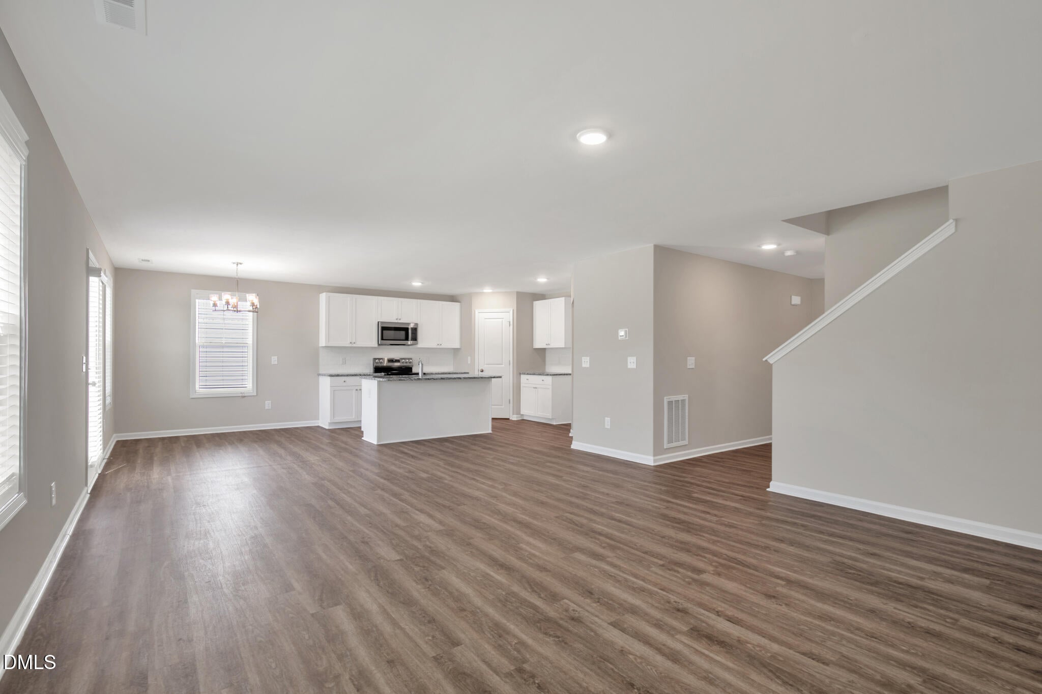 17 W Emily Gardens Drive