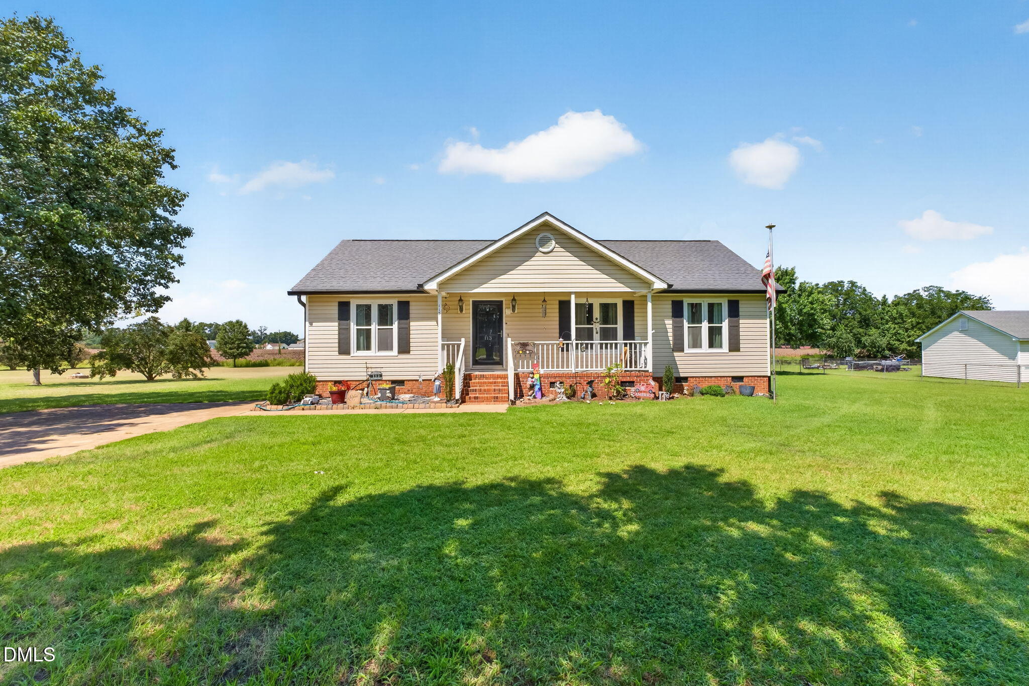 113 Crosswinds Drive