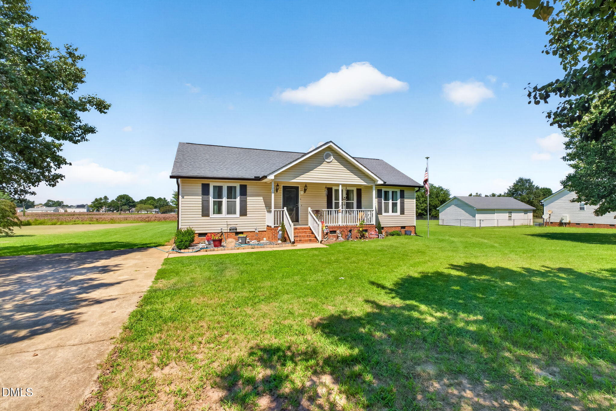 113 Crosswinds Drive