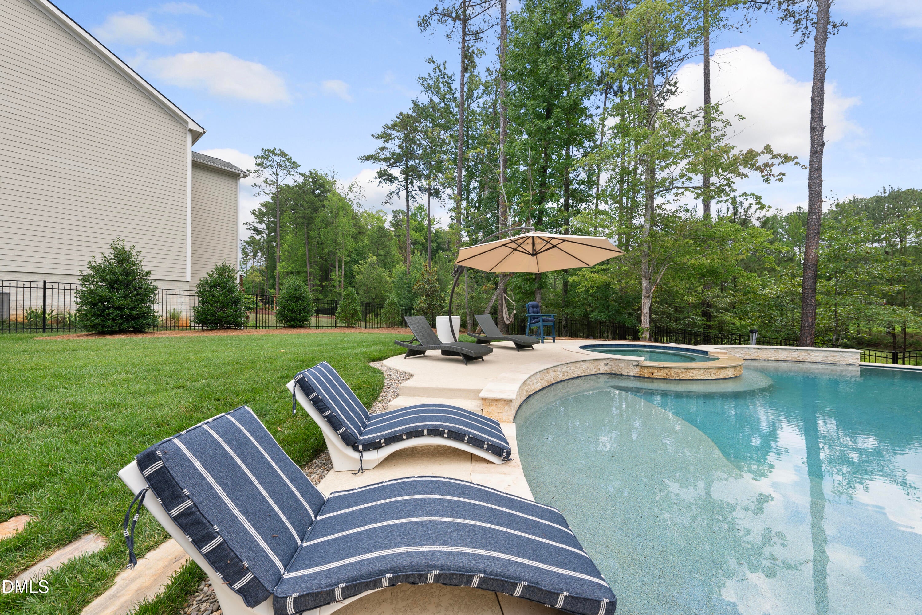 8108 Fergus Court