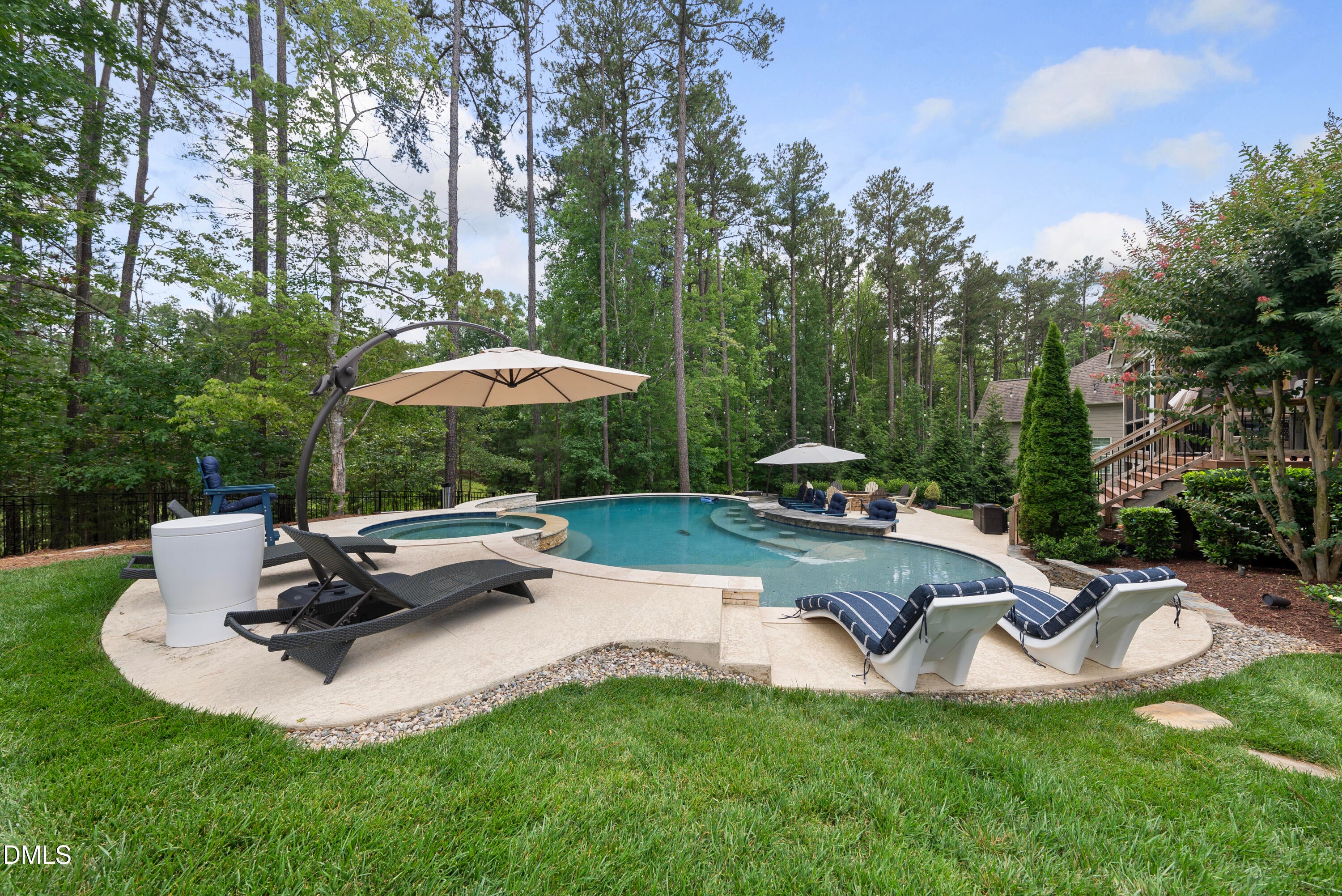 8108 Fergus Court