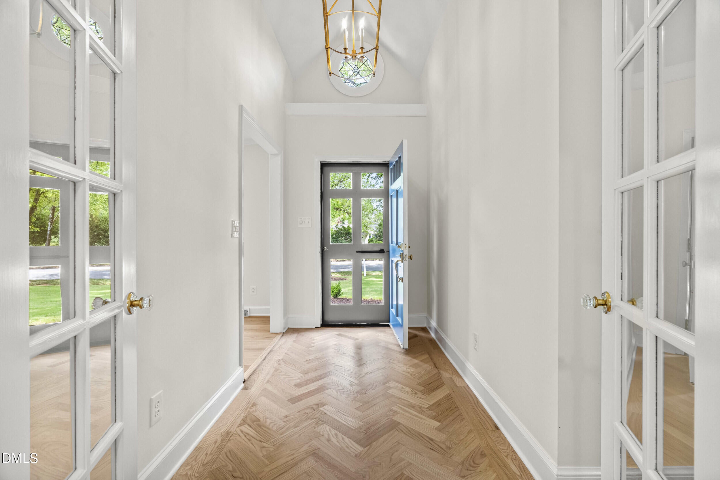 801 Glen Eden Drive