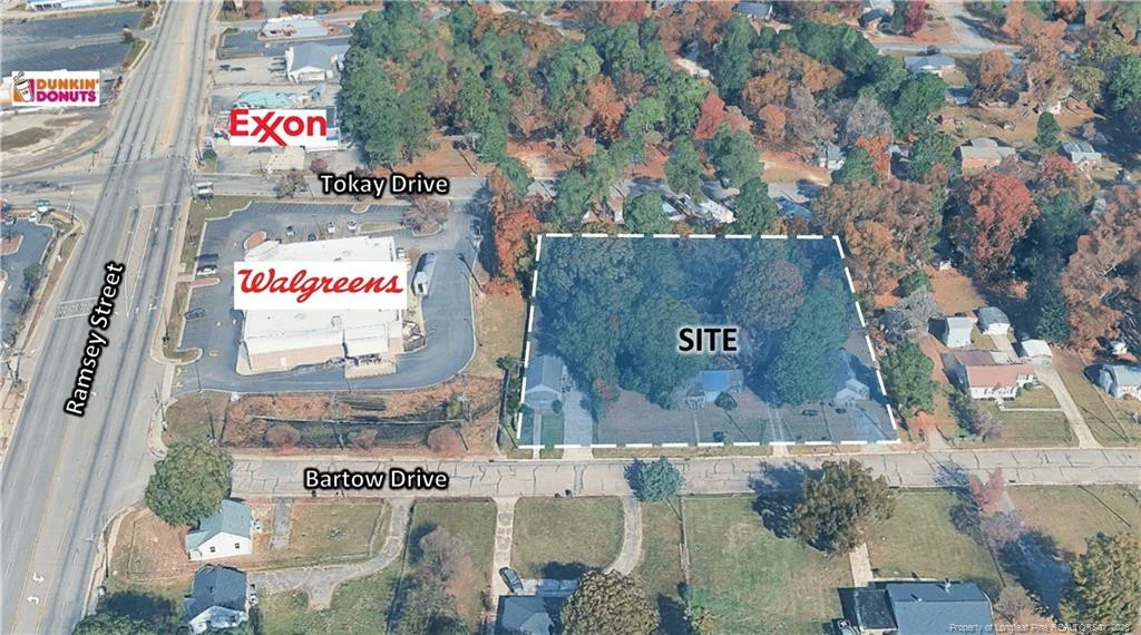 111,115,119 Bartow Drive