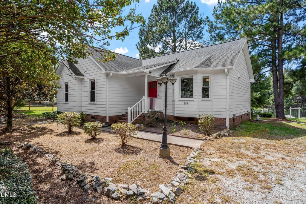 Photo of 205 William Drive, Benson, NC 27504 (MLS # 10190066)