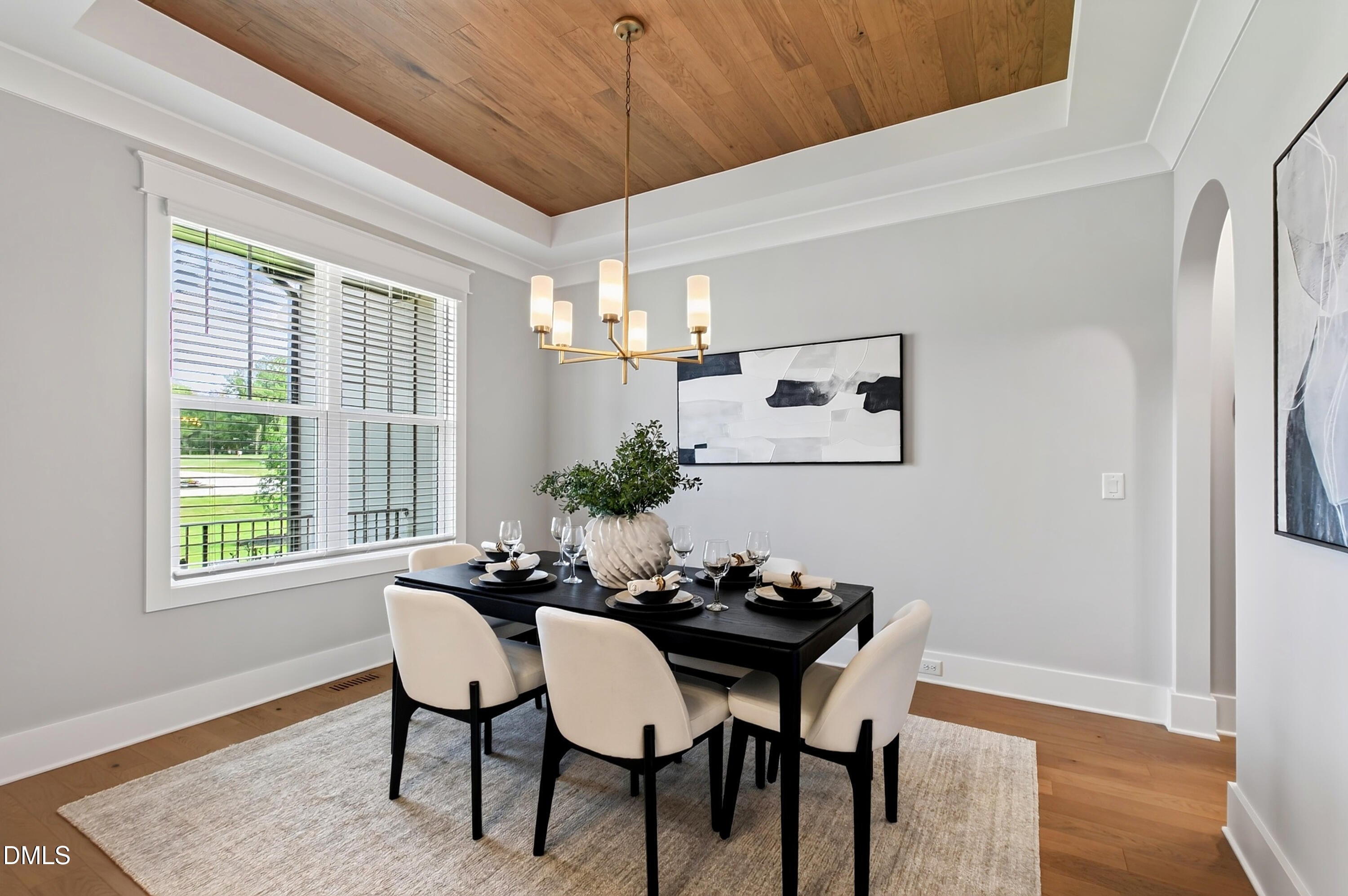 2433 Rosslare Mews Lane