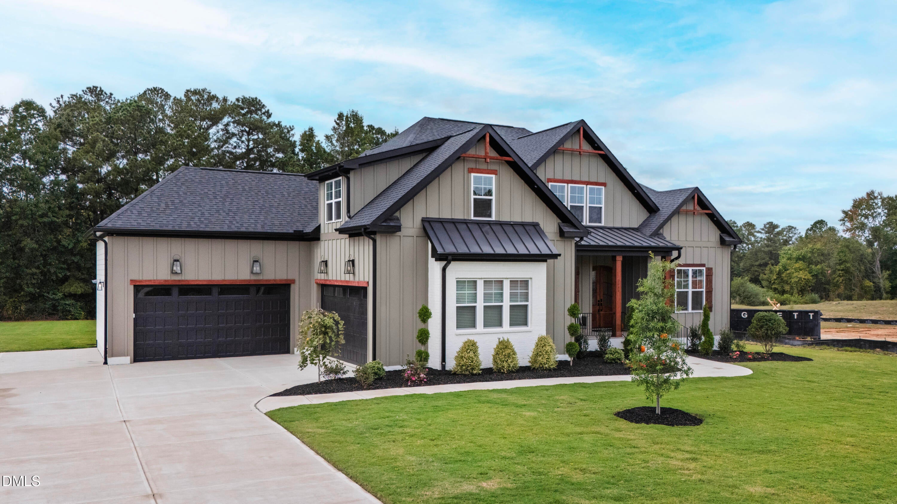 2433 Rosslare Mews Lane