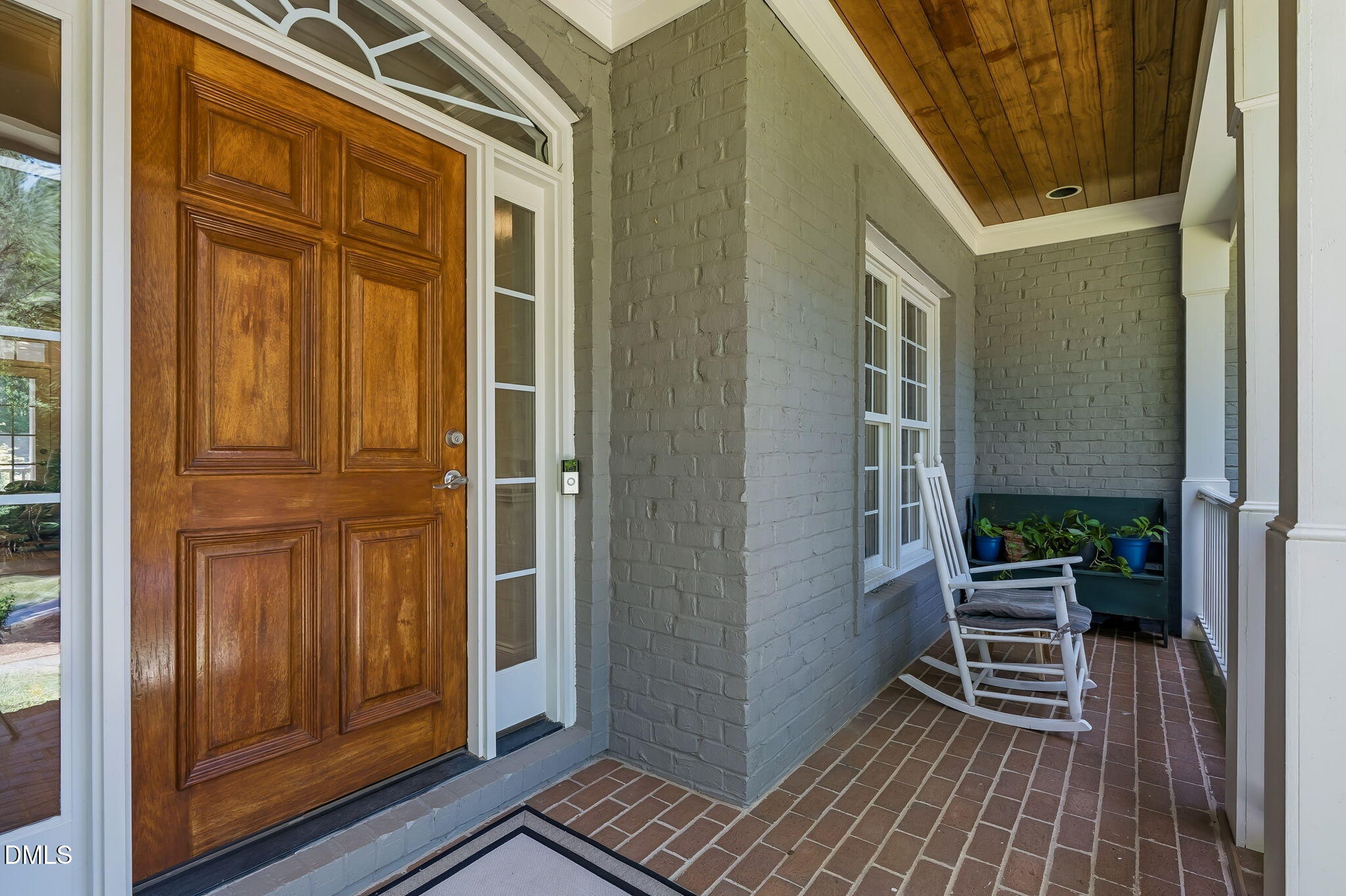 7048 Shady Glen Lane