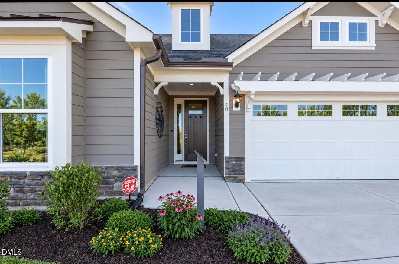 40 Ivy Ridge Way