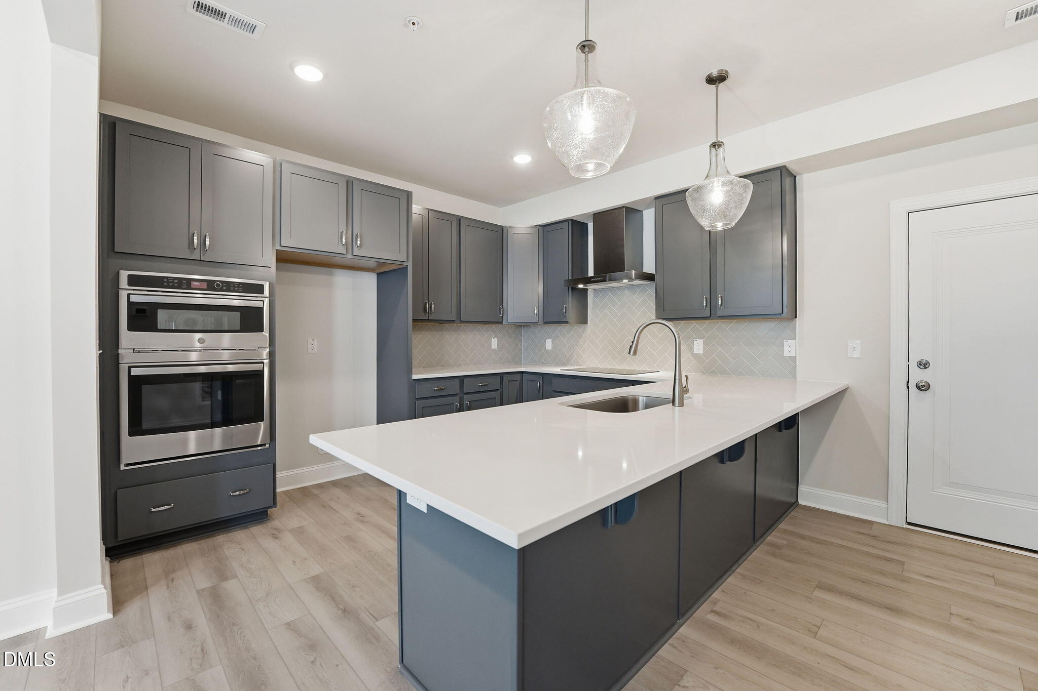 10568 Bailey Branch Drive 01