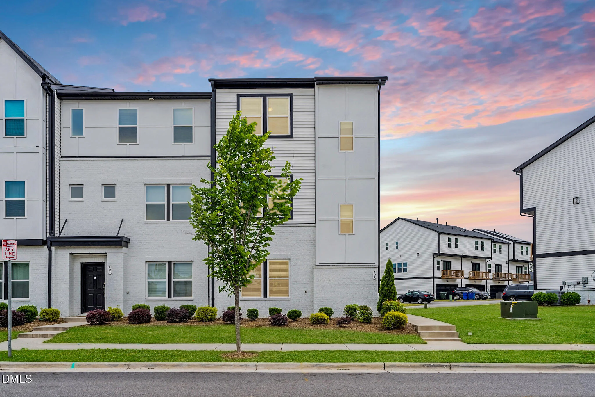 425 Diversity Way