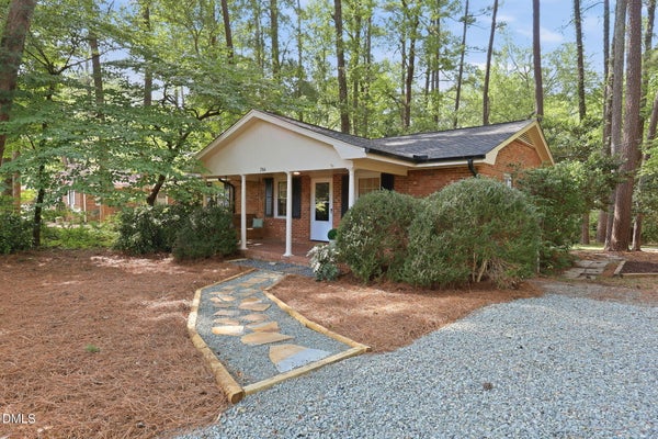 2304 NELSON HWY, CHAPEL HILL, NC 27517 - Image 9be7741db453f00f1cefb64a15de46e1/3068402359