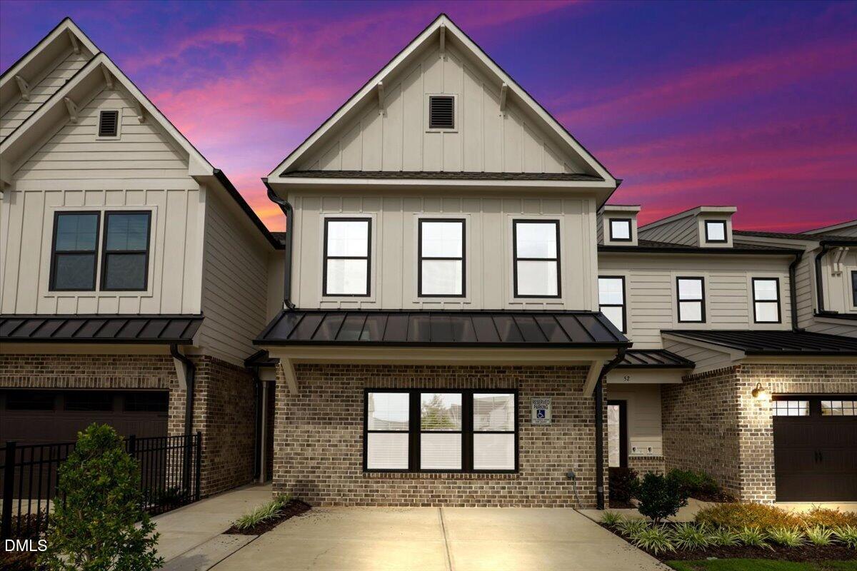 56 Paperwhite Place